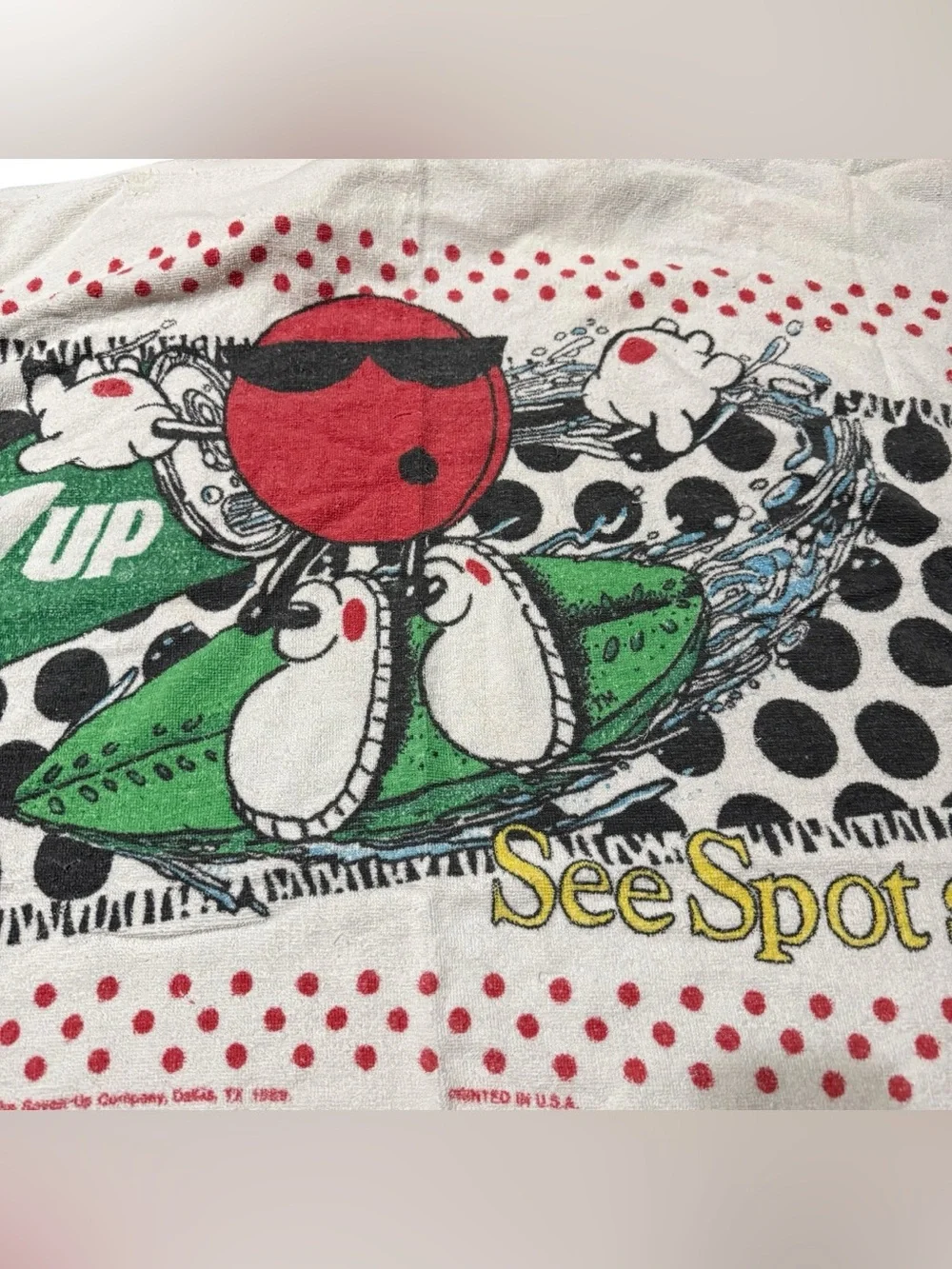 Vintage 7 Up Soda Pop Beach Towel See Spot Surf Red Advertising Summer 53”x30”
